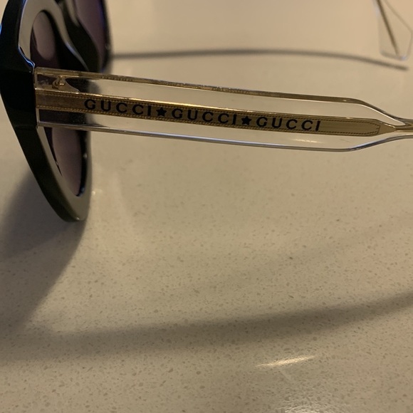 Authentic GUCCI sunglasses for women - Picture 13 of 15